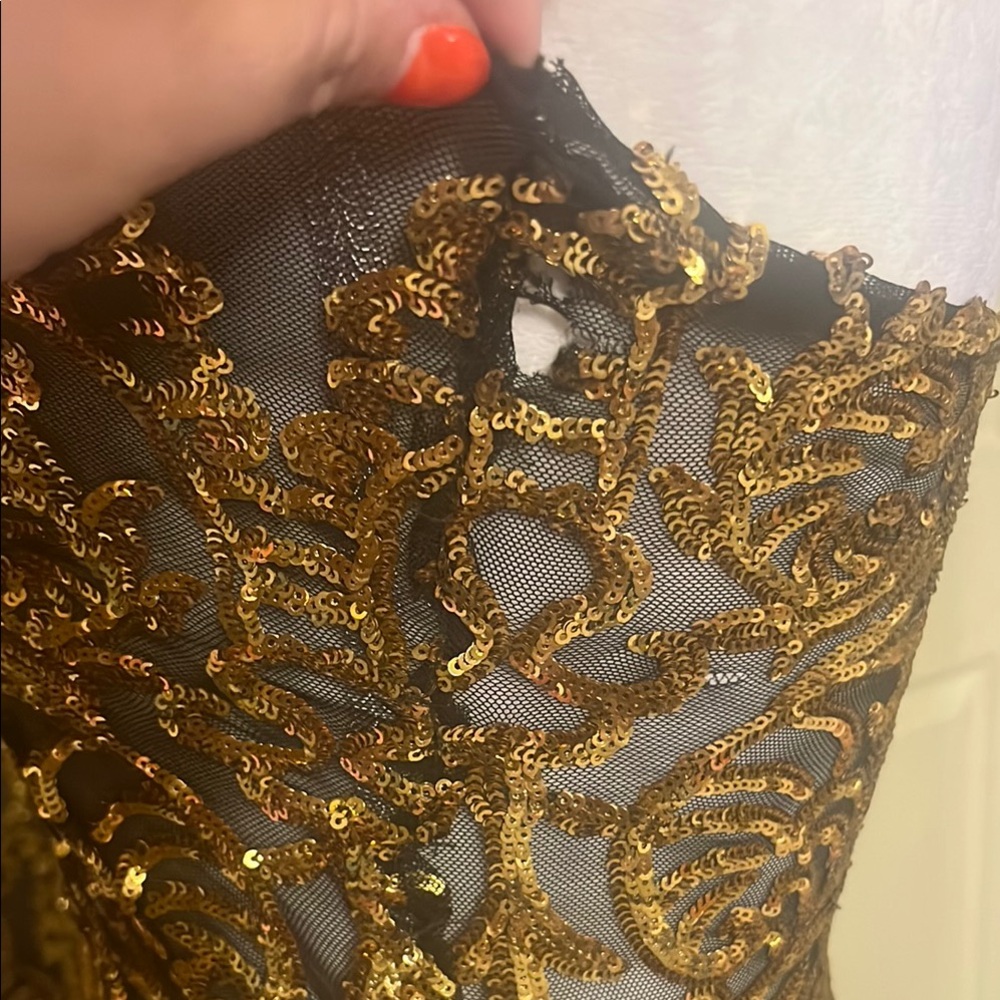 Gold Bodycon Knee-Length Strapless Sequin see through Cocktail Dress - Picture 10 of 14